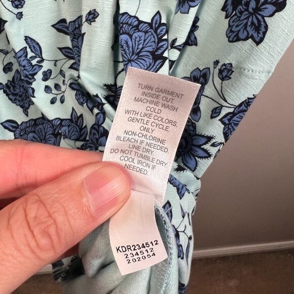 J. Jill Shift Dress Size Large Petite Blue Floral V-neck Casual Comfy Pockets - Picture 10 of 10